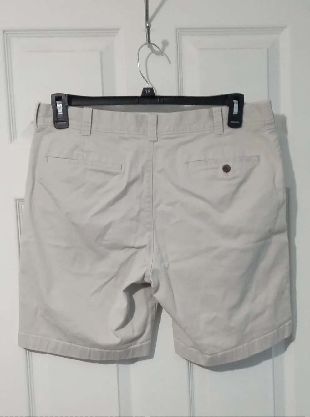 J. Crew Men's Flat-Front Shorts in White